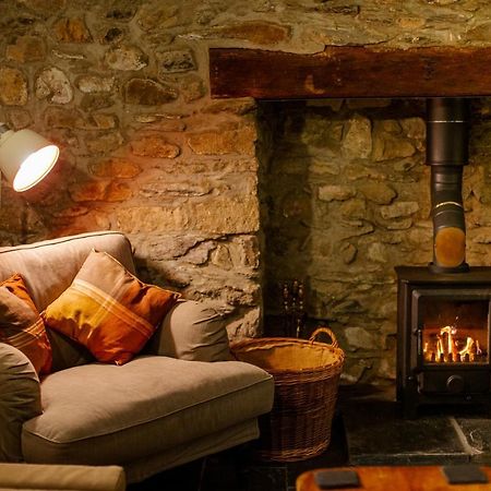 St Davids Hideaway With Roll-Top Bath & Log Burner Εξωτερικό φωτογραφία