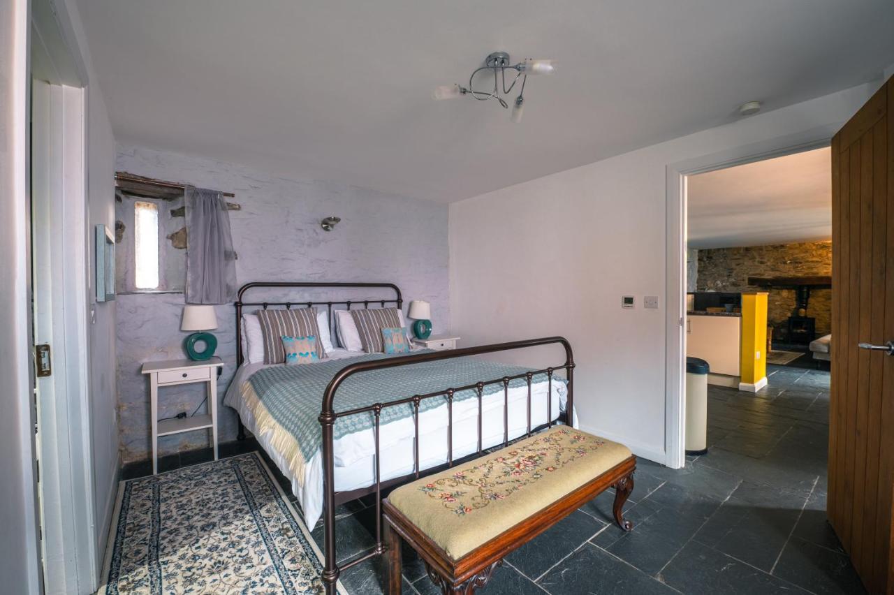 St Davids Hideaway With Roll-Top Bath & Log Burner Εξωτερικό φωτογραφία