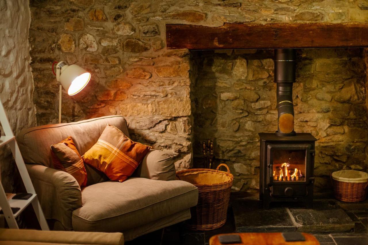 St Davids Hideaway With Roll-Top Bath & Log Burner Εξωτερικό φωτογραφία