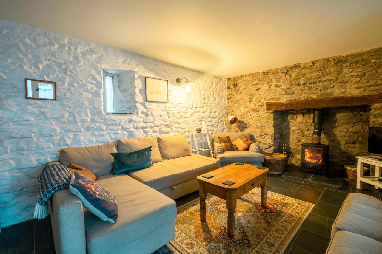 St Davids Hideaway With Roll-Top Bath & Log Burner Εξωτερικό φωτογραφία