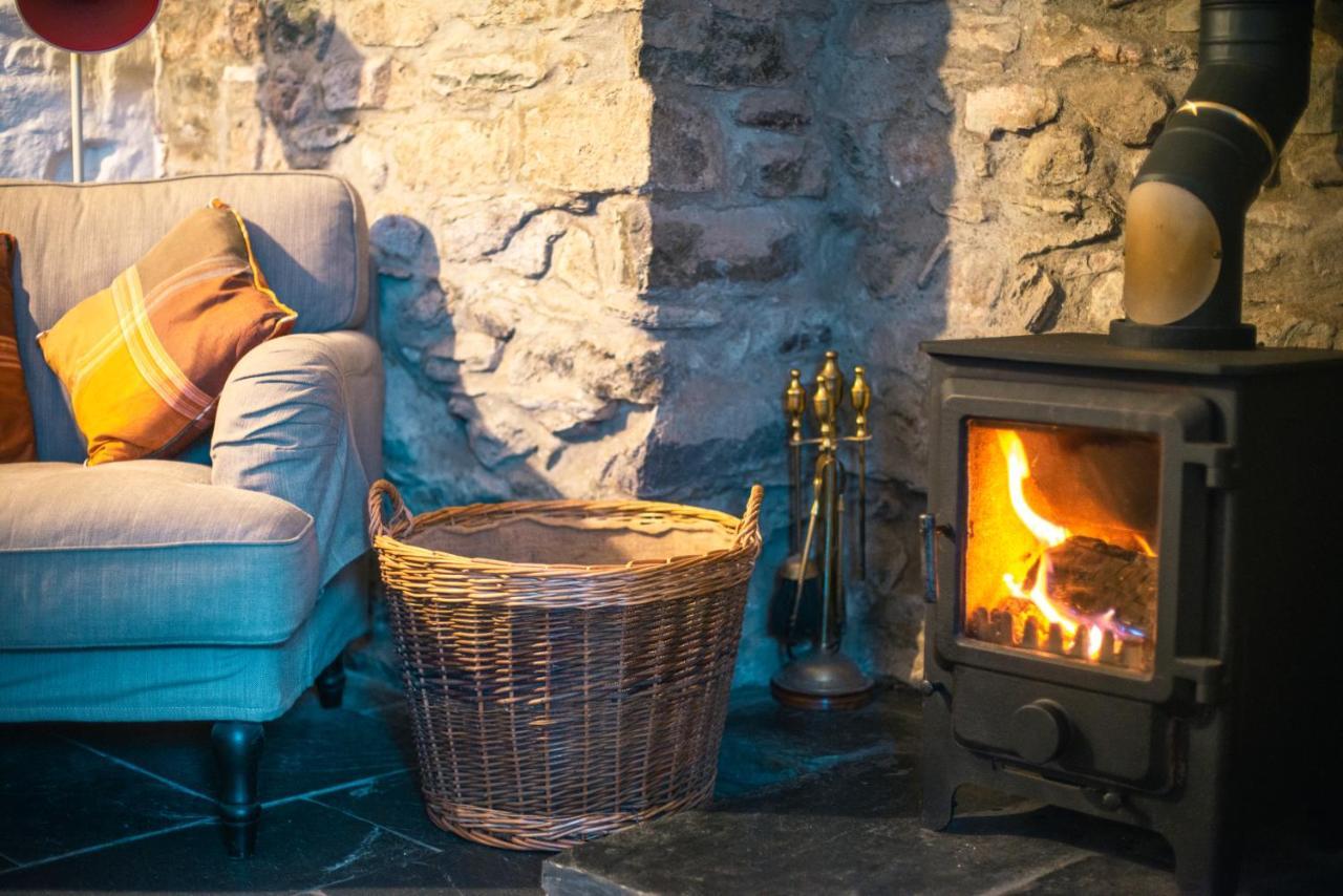 St Davids Hideaway With Roll-Top Bath & Log Burner Εξωτερικό φωτογραφία